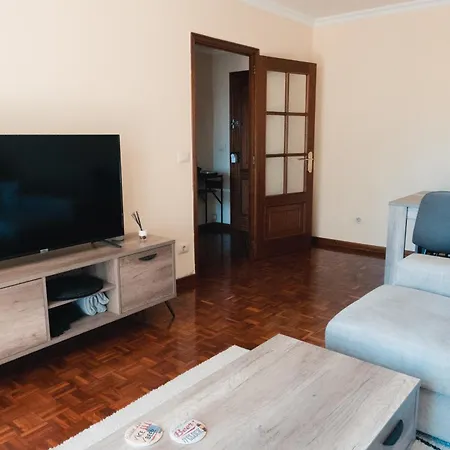 アパート Piso 3 Con Parking A 5mins Vialia & Halo Vistas A La Ria De ツ By Rias Baixas ヴィーゴ